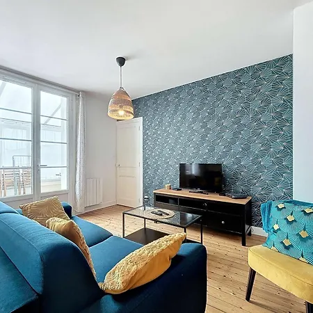 Renove 2 Avec Terrasse, Proche Centre Et Gare De - Fr-1-361-552 * גראנוויל